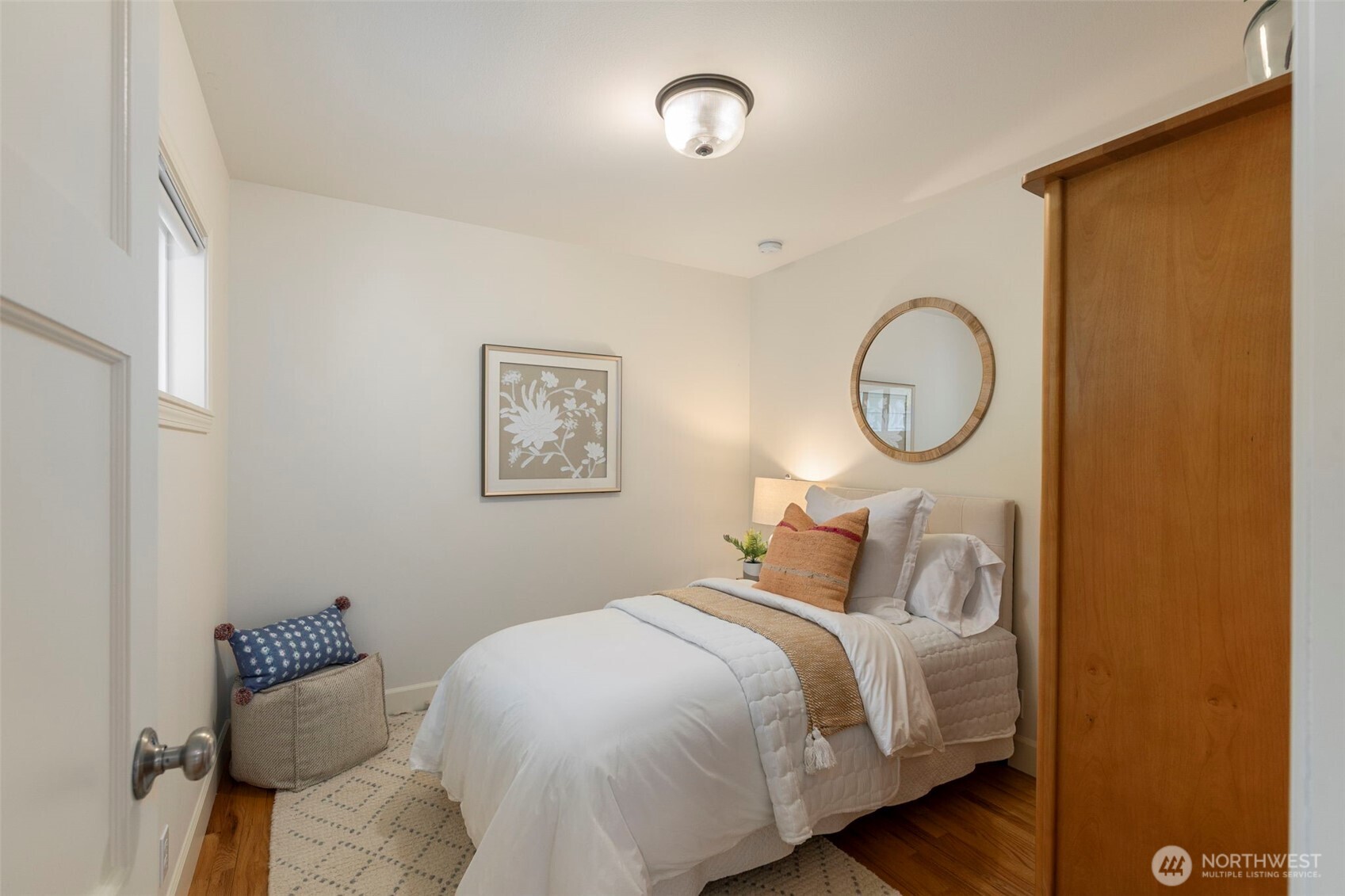 5930 Rose Loop Northeast Bainbridge Island, WA 98110 - Photo 30 of 40