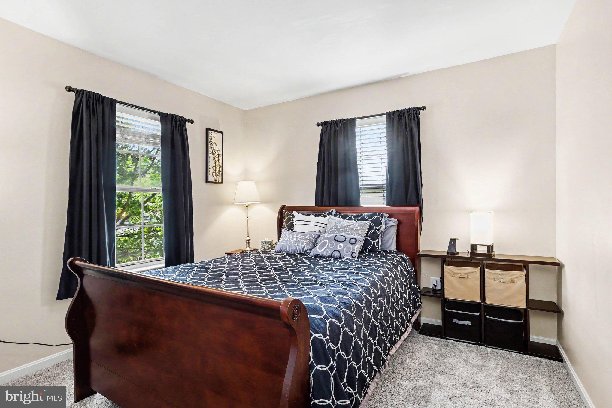 6513 Ridgeborne Drive Baltimore, MD 21237 - Photo 26 of 38 Cozy retreat with natural light.