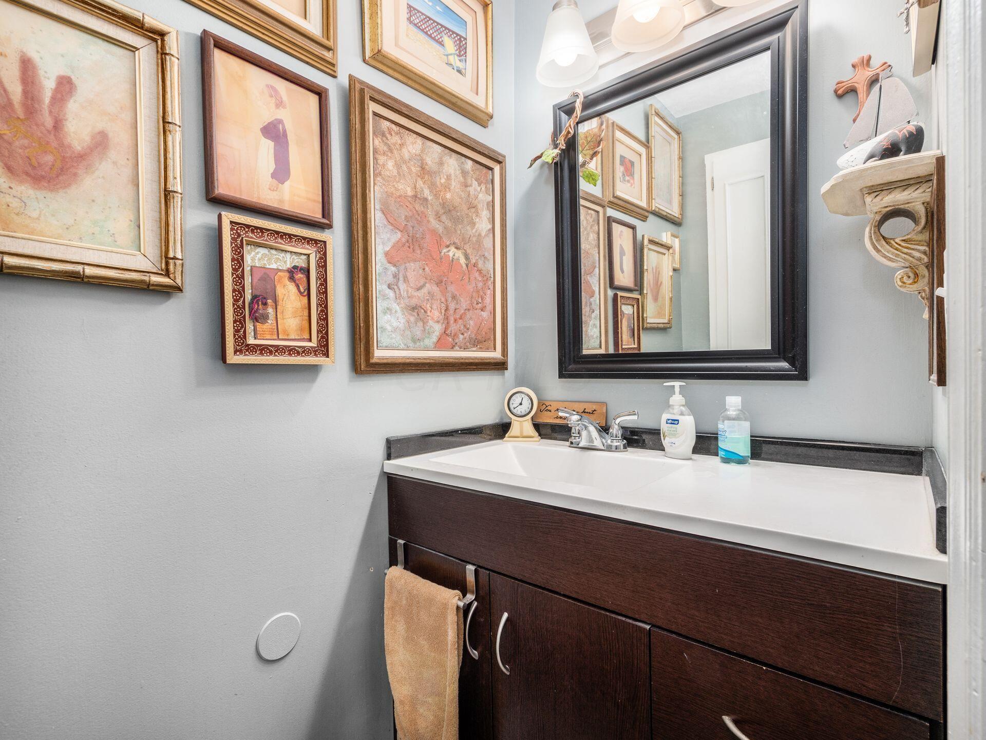 5594 Brackenridge Avenue, Unit R2 Columbus, OH 43228 - Photo 15 of 32 015_64_N5549 Brackenridge 058