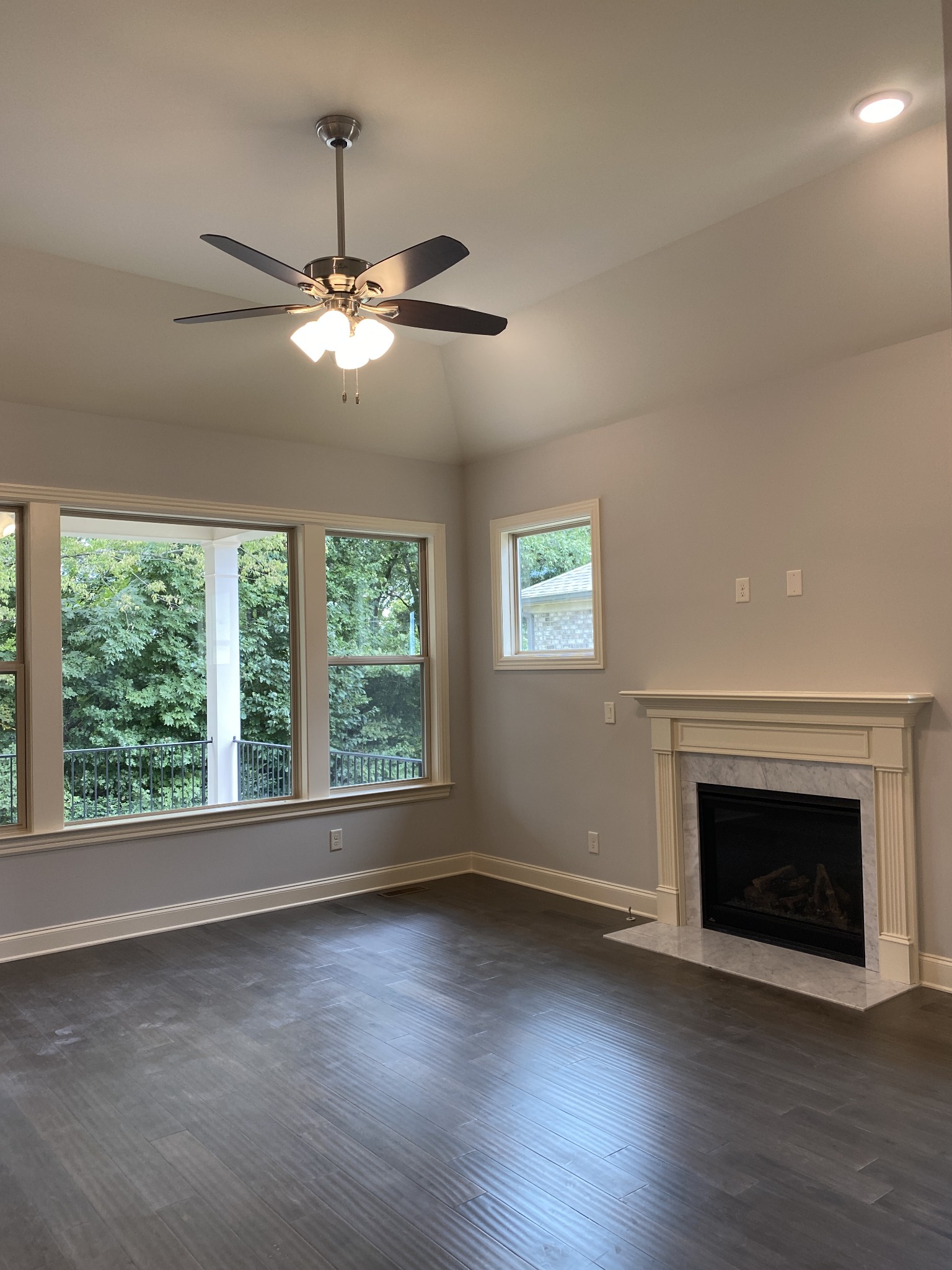 224 Star Pointer Way Spring Hill, TN 37174 - Photo 12 of 48 Gallery Image 12