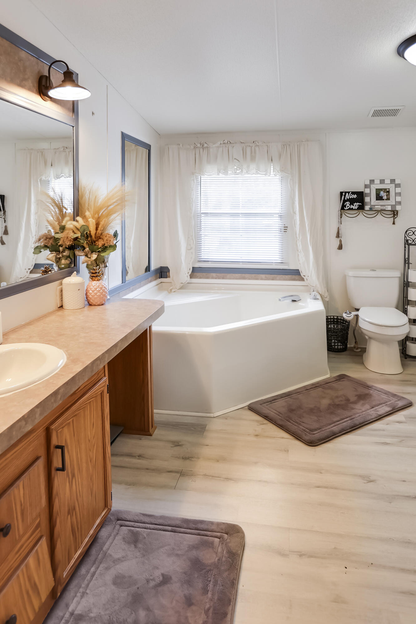 185 Moncks Corner Road Eutawville, SC 29048 - Photo 22 of 50 IMG_8390