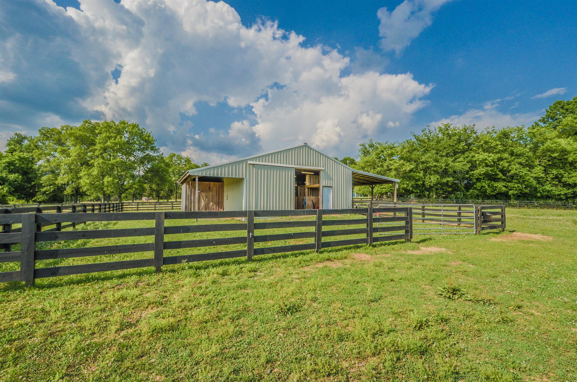 4097 Trinity Road Franklin, TN 37067 - Photo 28 of 30 a view of a house with a yard