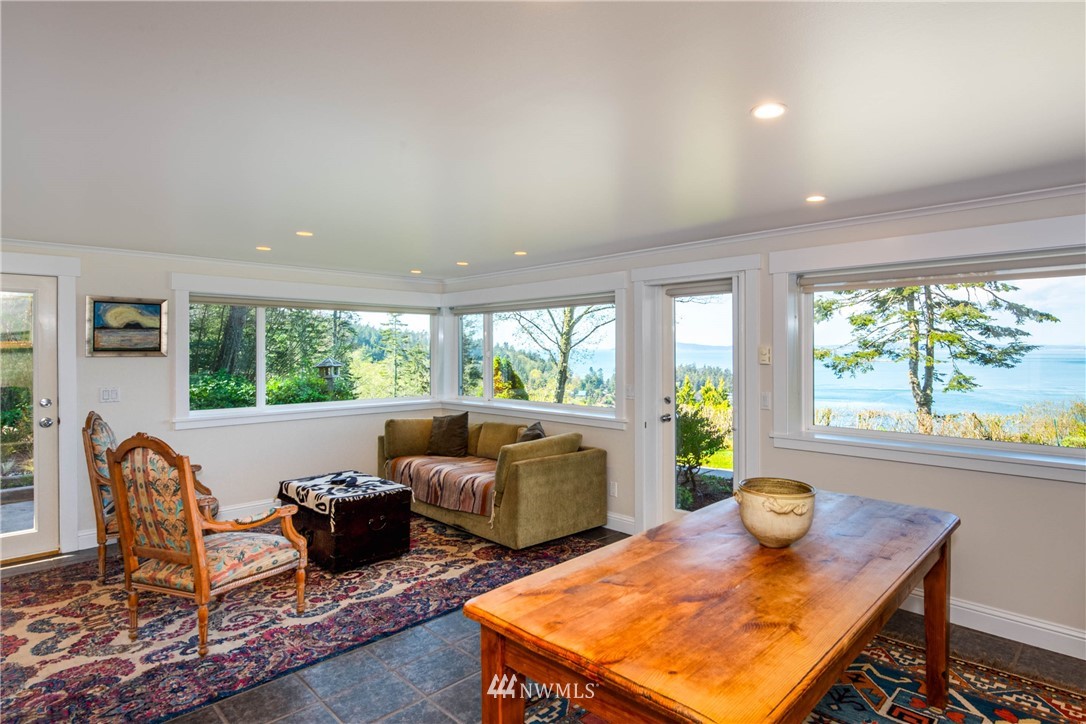 3803 Biz Point Road Anacortes, WA 98221 - Photo 16 of 35 Gallery Image 16