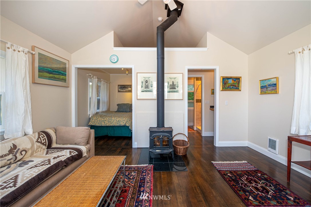 3803 Biz Point Road Anacortes, WA 98221 - Photo 26 of 35 Gallery Image 26