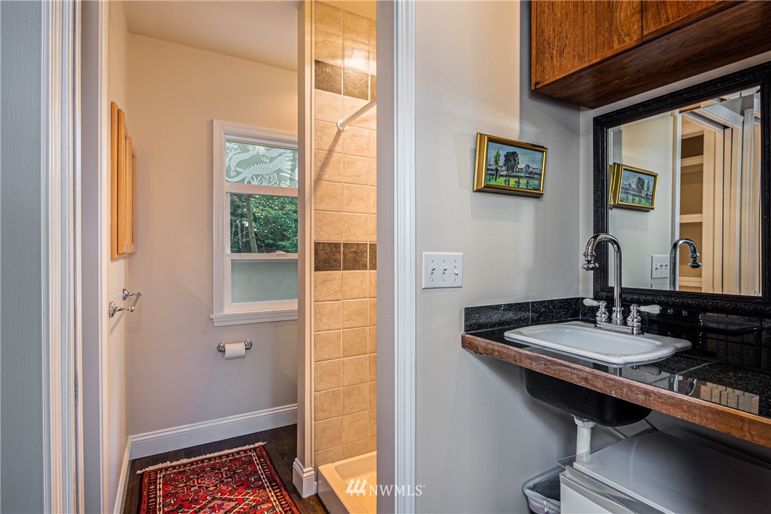 3803 Biz Point Road Anacortes, WA 98221 - Photo 29 of 35 Gallery Image 29