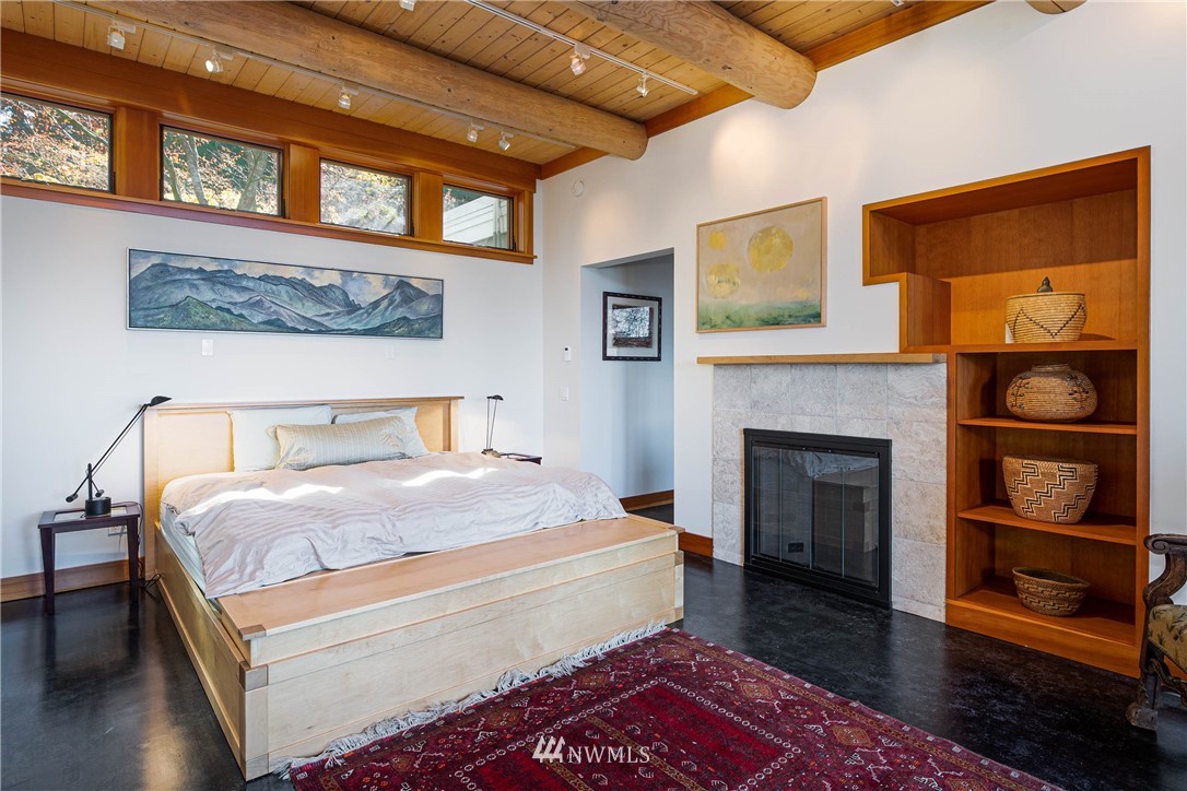 3803 Biz Point Road Anacortes, WA 98221 - Photo 10 of 35 Gallery Image 10