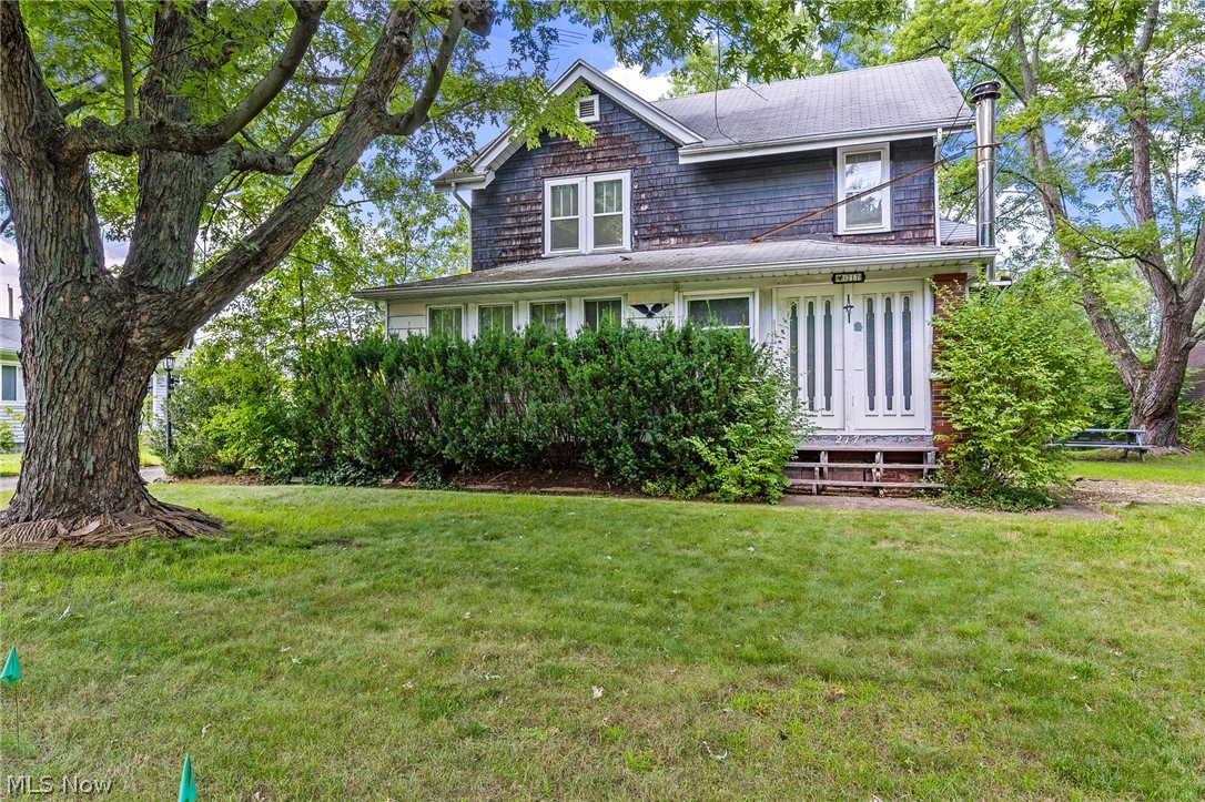 217 Swartz Road Akron, OH 44319 - Photo 2 of 35