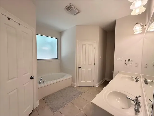 $2,150 | Undisclosed Address, Madisonville, LA 70447