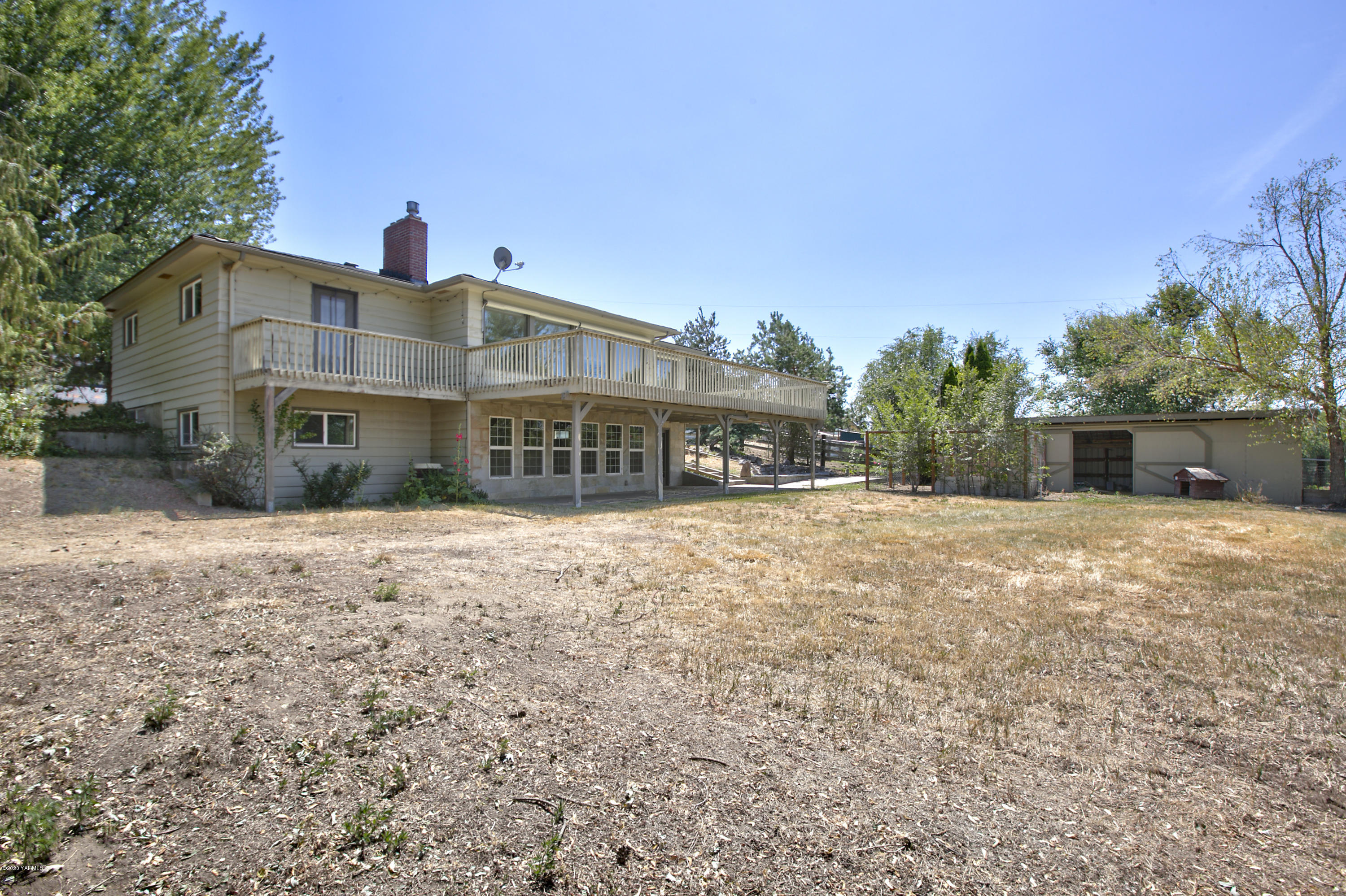 5220 Norman Road Yakima, WA 98901 - Photo 2 of 27 200702_Aleman_Norman Rd_TerraceHts_02