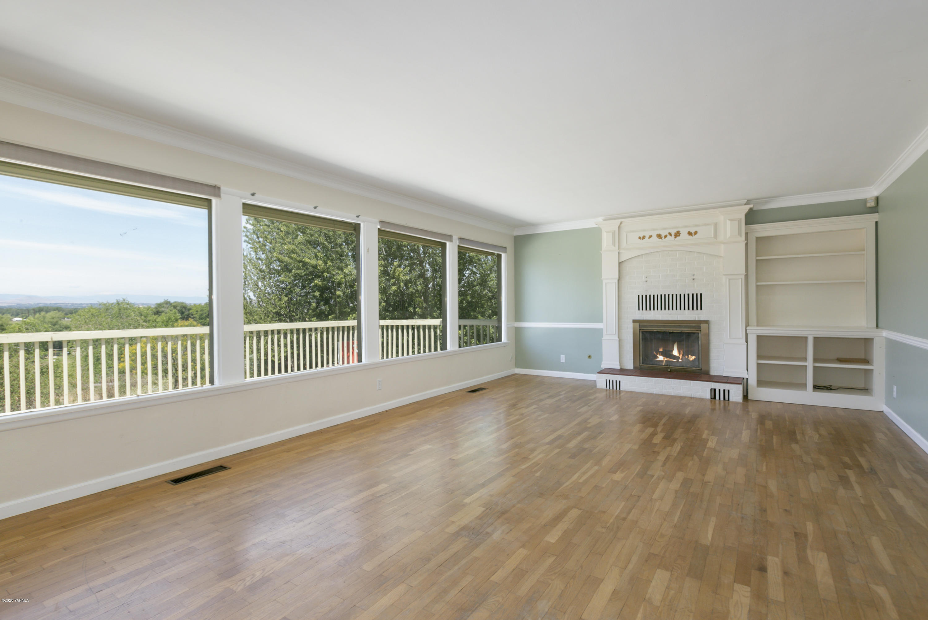 5220 Norman Road Yakima, WA 98901 - Photo 11 of 27 200702_Aleman_Norman Rd_TerraceHts_11