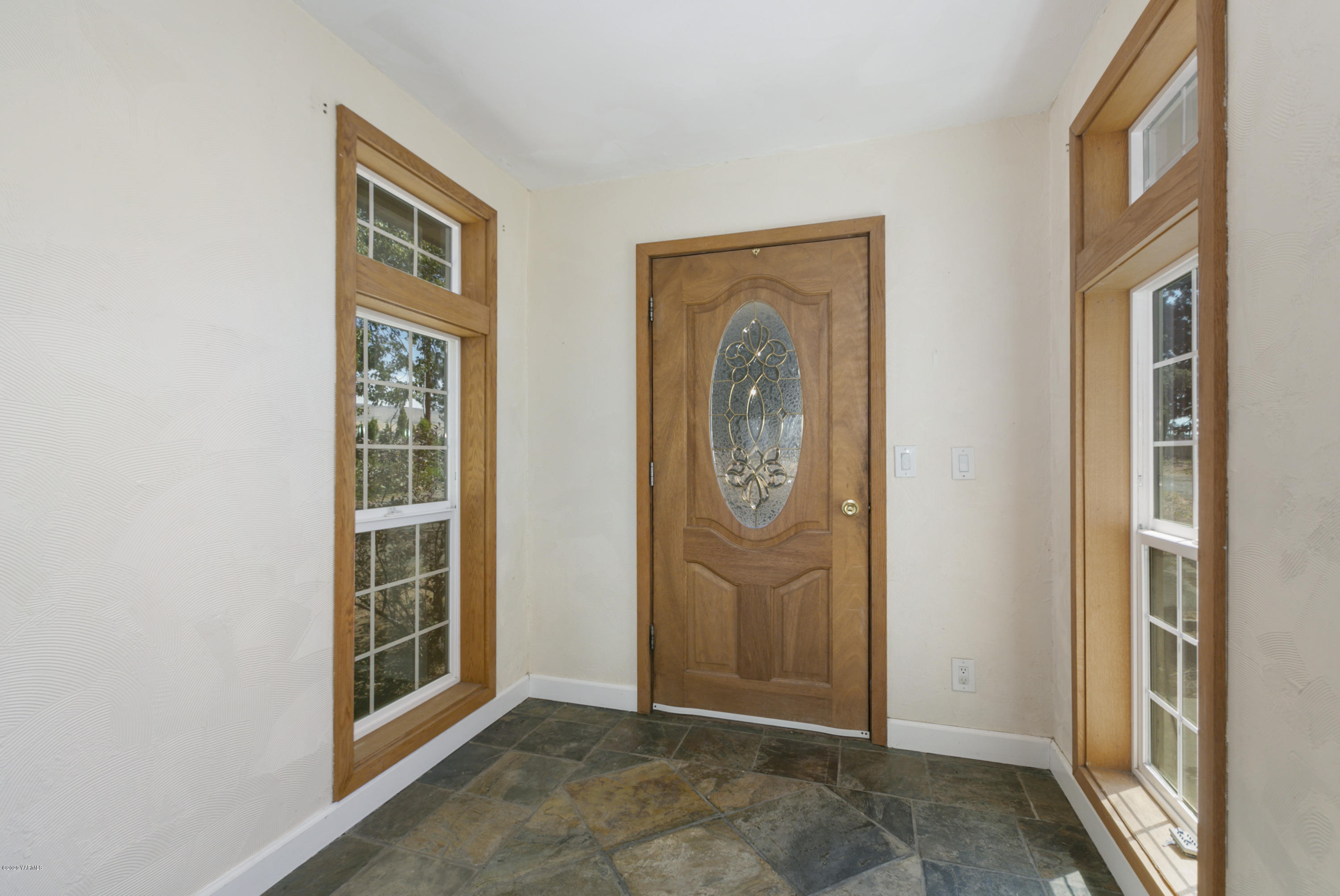 5220 Norman Road Yakima, WA 98901 - Photo 10 of 27 200702_Aleman_Norman Rd_TerraceHts_10