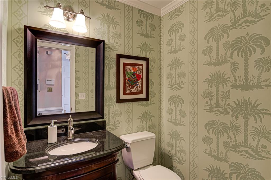 4212 Thorn Ridge Road Winston-Salem, NC 27106 - Photo 22 of 48 Half Bath