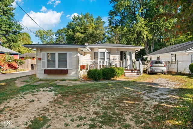 $155,000 | 2120 Washington Avenue, Terre Haute, IN 47803