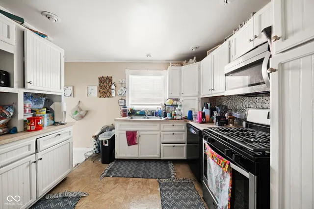 $155,000 | 2120 Washington Avenue, Terre Haute, IN 47803