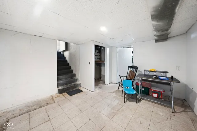 $155,000 | 2120 Washington Avenue, Terre Haute, IN 47803