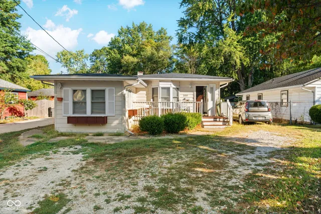 $155,000 | 2120 Washington Avenue, Terre Haute, IN 47803