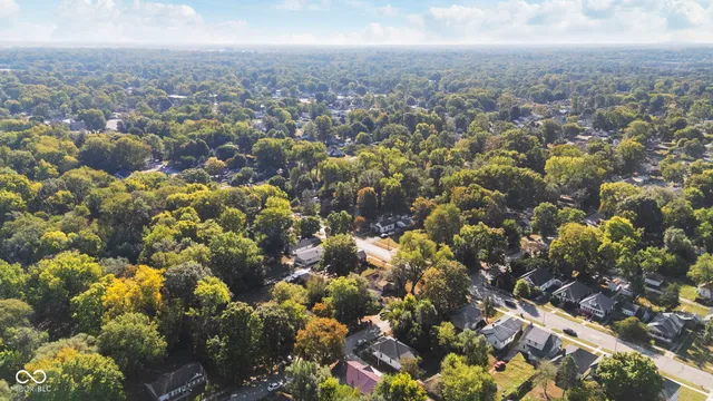 $155,000 | 2120 Washington Avenue, Terre Haute, IN 47803