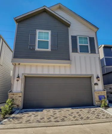 $3,200 | 3110 Moontide Lane, Houston, TX 77063