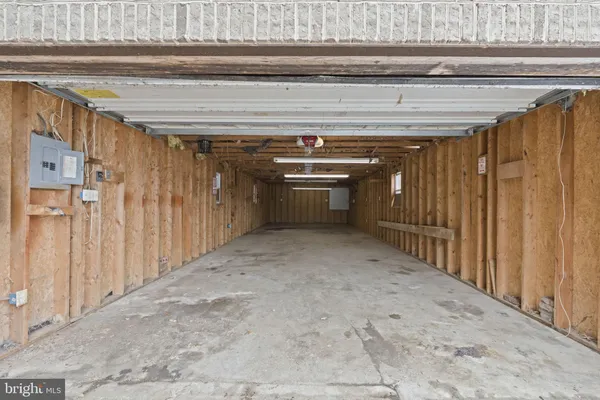 $440,000 | 7811 Heflin Drive, Clinton, MD 20735