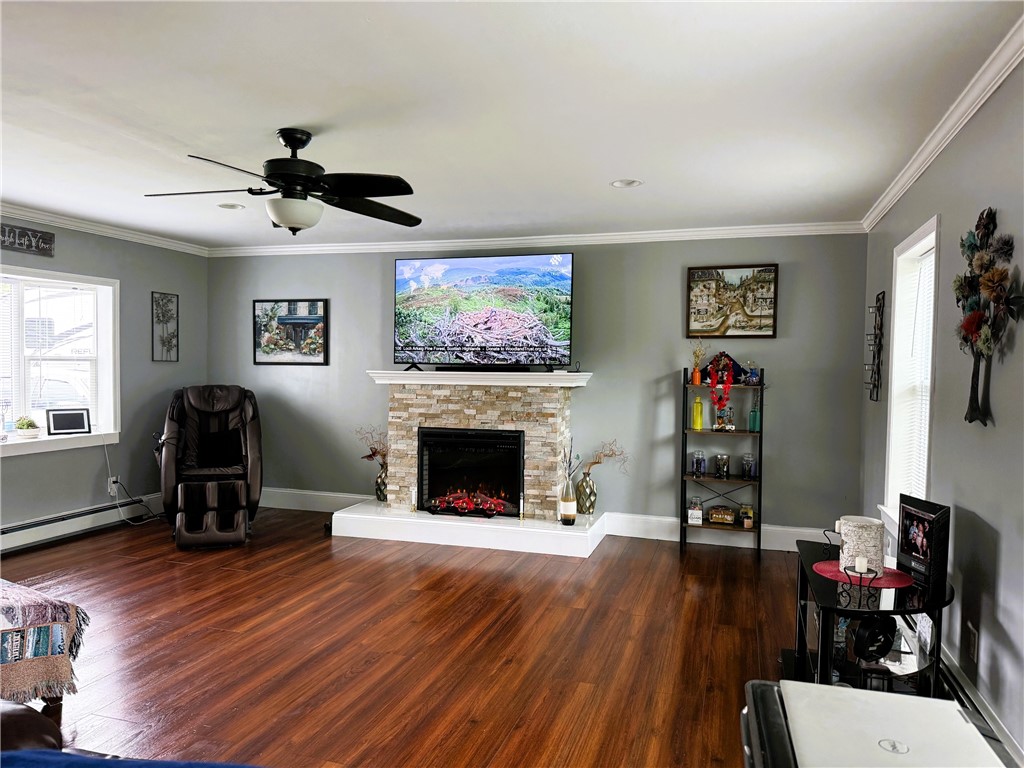 8540 Clinton Street Campbell, NY 14821 - Photo 7 of 42 Family room