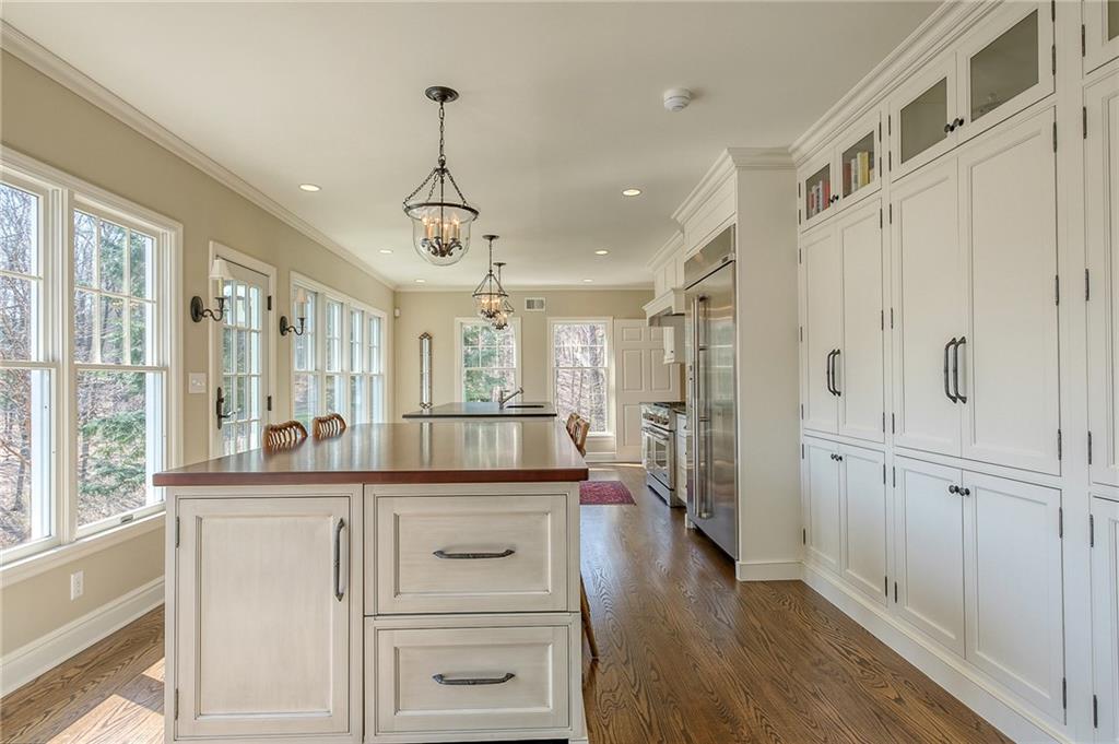 131 Old Mill Road Pittsburgh, PA 15238 - Photo 8 of 20 Gallery Image 8