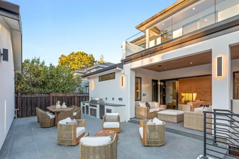 $9,700,000 | 854 Cambridge Avenue, Menlo Park, CA 94025