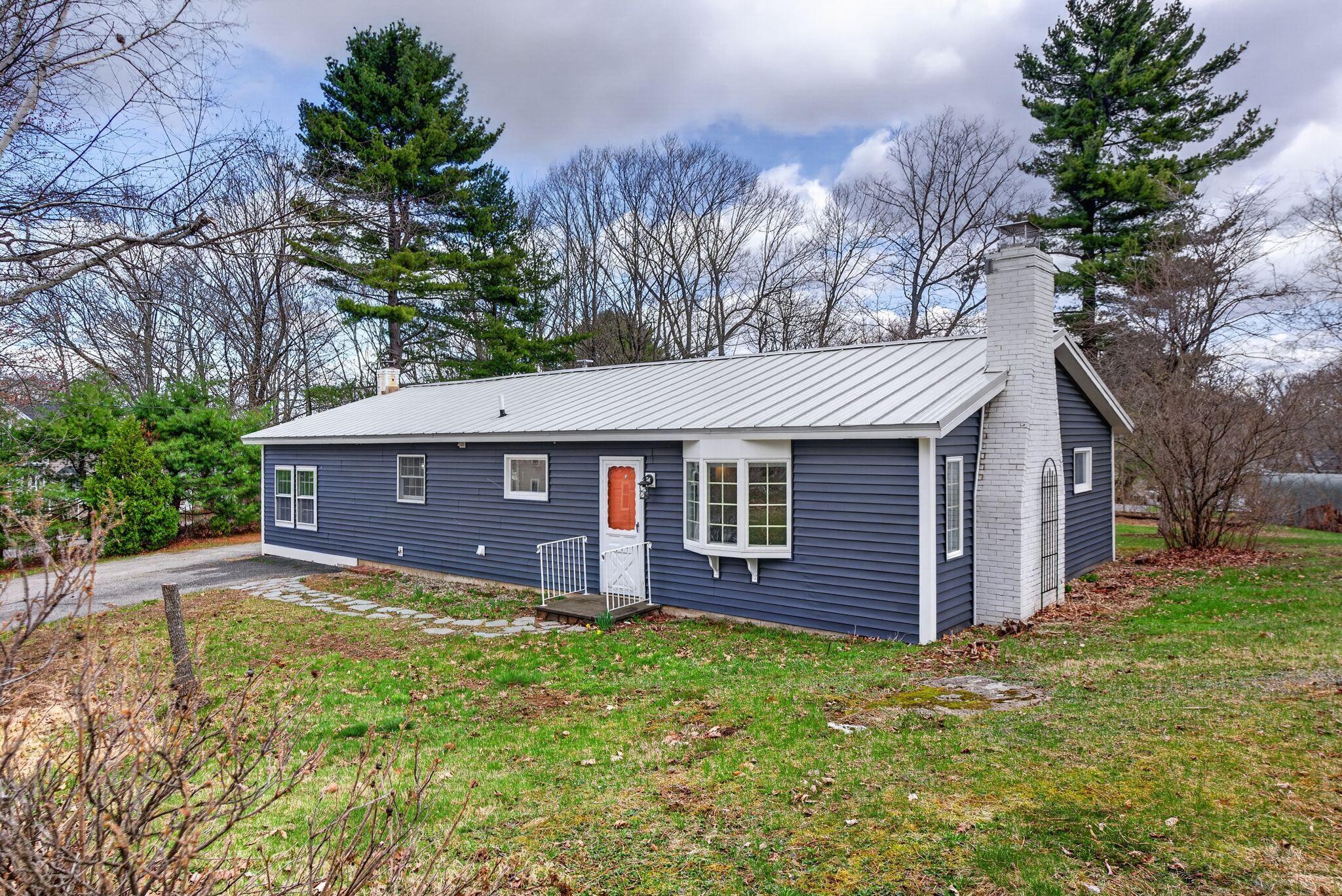24 Summit Street Auburn, ME 04210 - Photo 2 of 29 2_DSC06632
