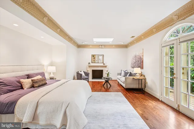 $1,995,000 | 4016 Linnean Avenue Northwest, Washington, DC 20008