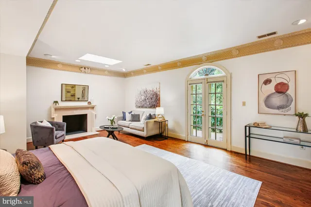 $1,995,000 | 4016 Linnean Avenue Northwest, Washington, DC 20008