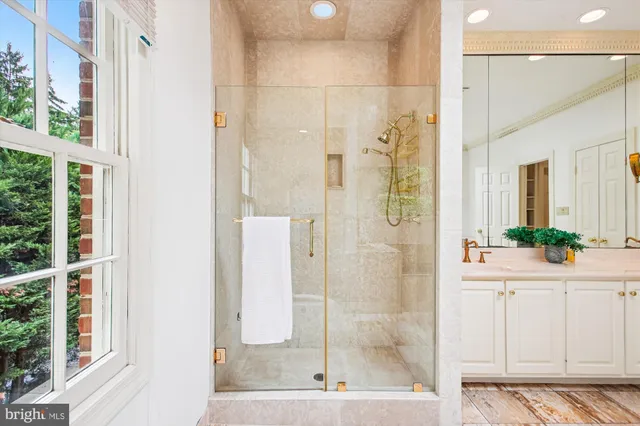 $1,995,000 | 4016 Linnean Avenue Northwest, Washington, DC 20008