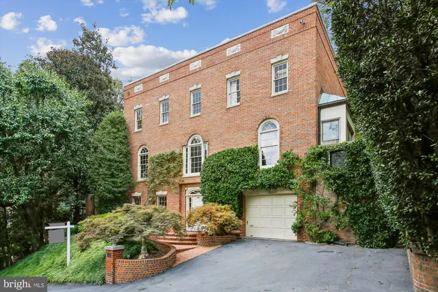 $1,995,000 | 4016 Linnean Avenue Northwest, Washington, DC 20008