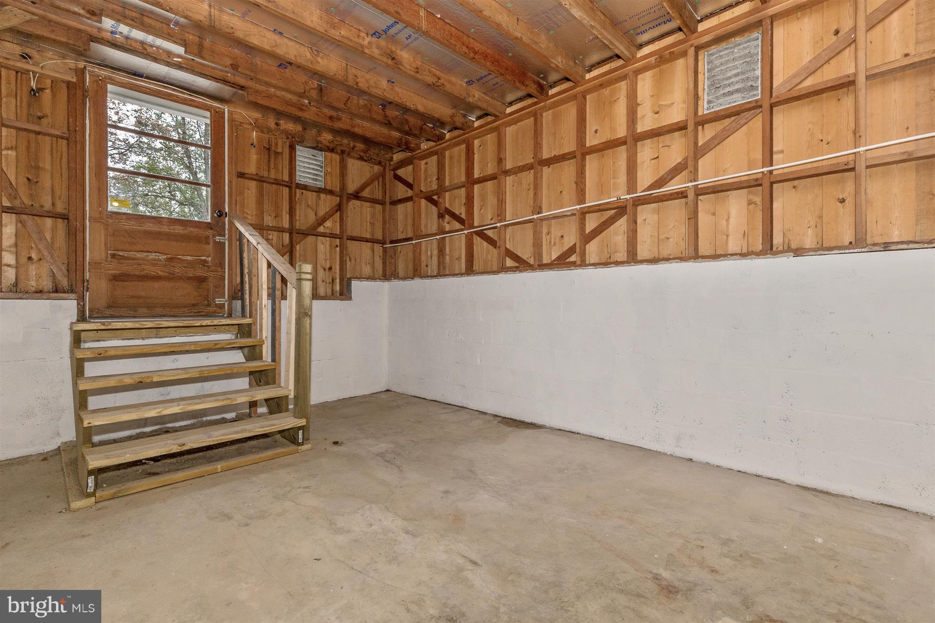 18805 Preston Road Hagerstown, MD 21742 - Photo 35 of 40 Basement Walk-out