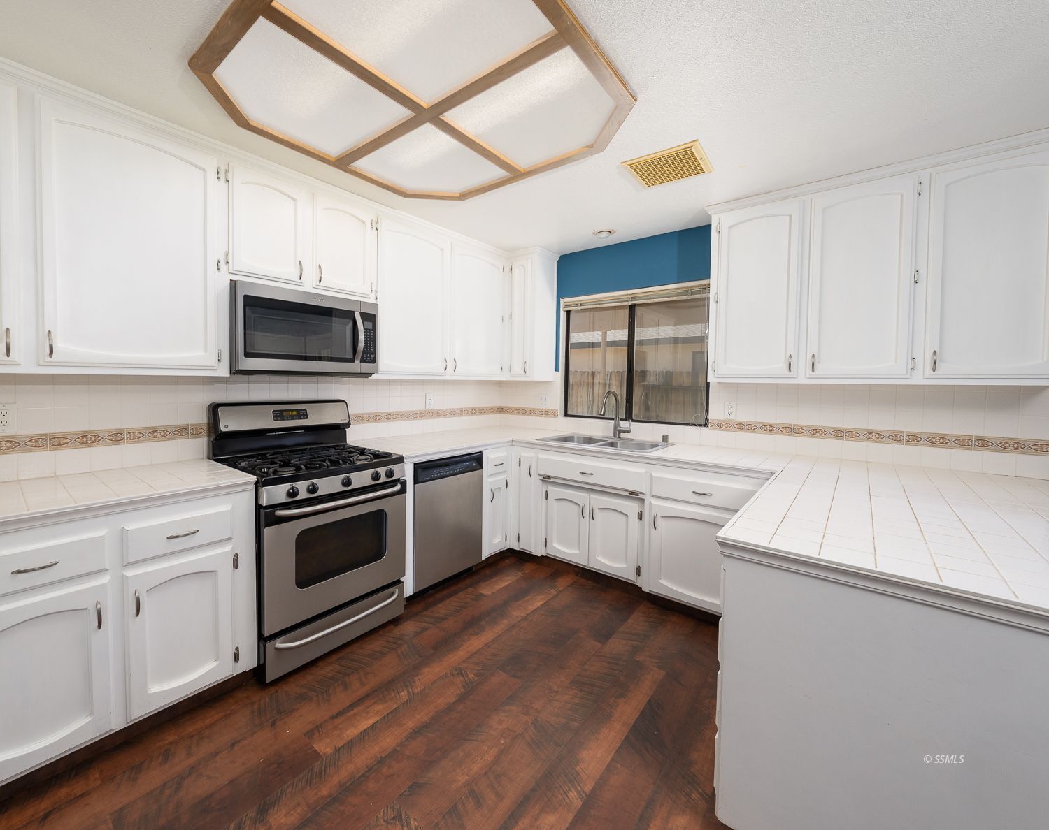 314 Reese Street Ridgecrest, CA 93555 - Photo 10 of 31