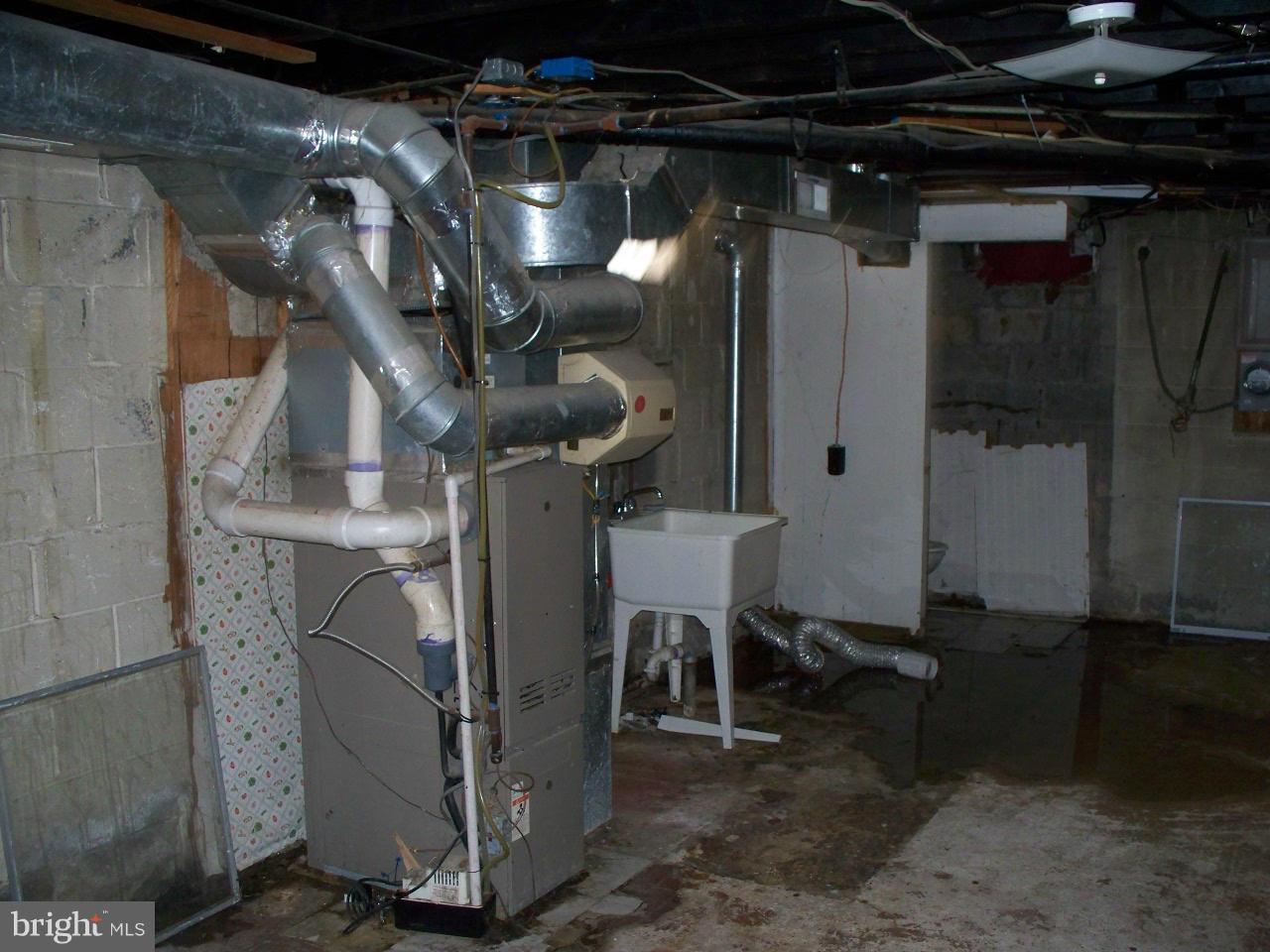 3643 Clarenell Road Baltimore, MD 21229 - Photo 7 of 12 Basement