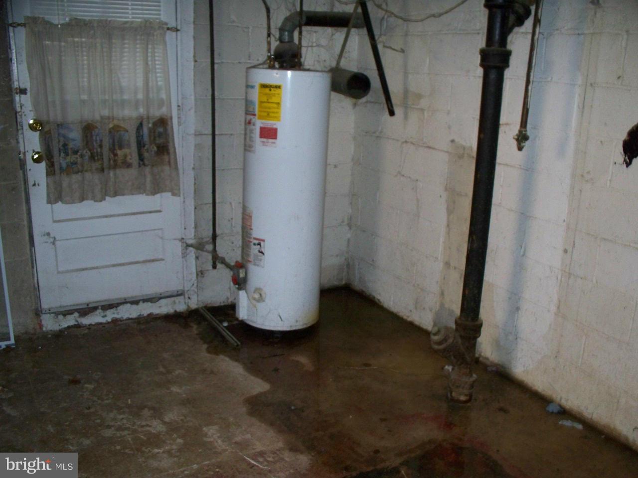 3643 Clarenell Road Baltimore, MD 21229 - Photo 8 of 12 Basement