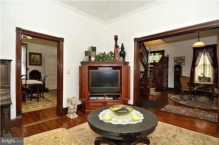 14701 Clopper Road Boyds, MD 20841 - Photo 13 of 21 Family Room