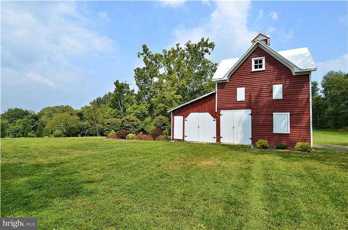 14701 Clopper Road Boyds, MD 20841 - Photo 5 of 21 Exterior (General)