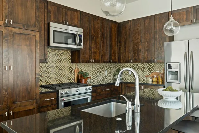 $1,050,000 | 2017 Kinney Avenue, Unit B, Austin, TX 78704