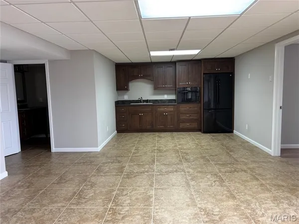 $599,000 | 1209 Redwood Drive, Dexter, MO 63841