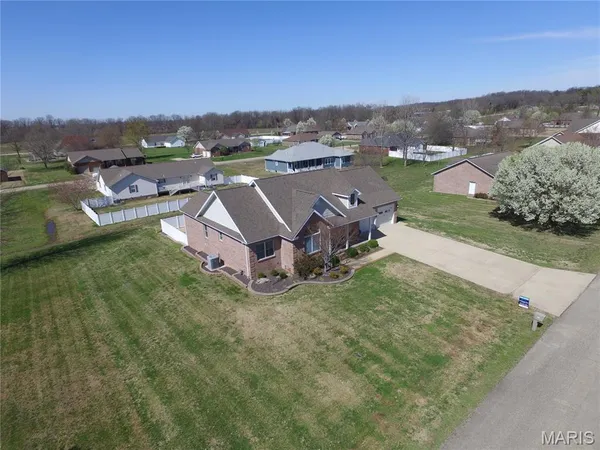 $599,000 | 1209 Redwood Drive, Dexter, MO 63841