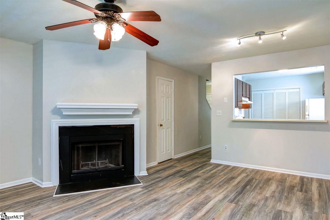 7 B Setter Lane Greenville, SC 29607 - Photo 3 of 23 Gallery Image 3