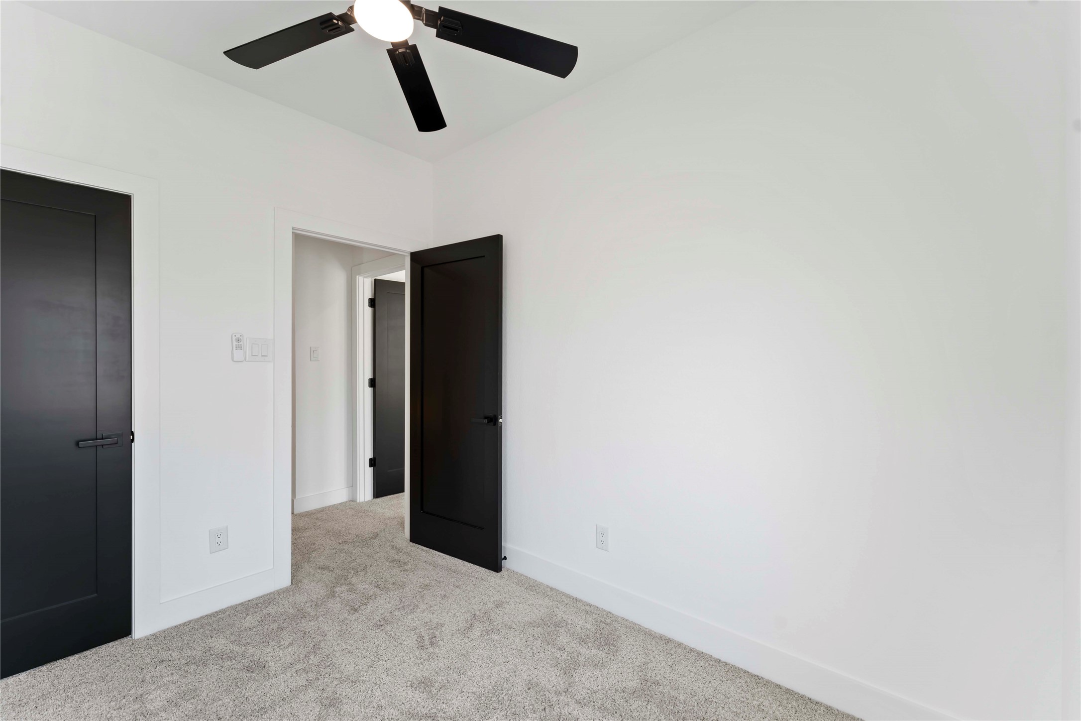 8501 Safeguard Street, Unit B Houston, TX 77051 - Photo 21 of 30