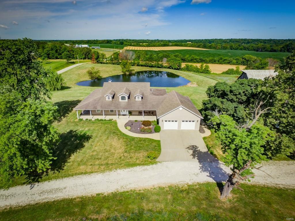 6527 Crook Road Waterloo, IL 62298 - Photo 2 of 43