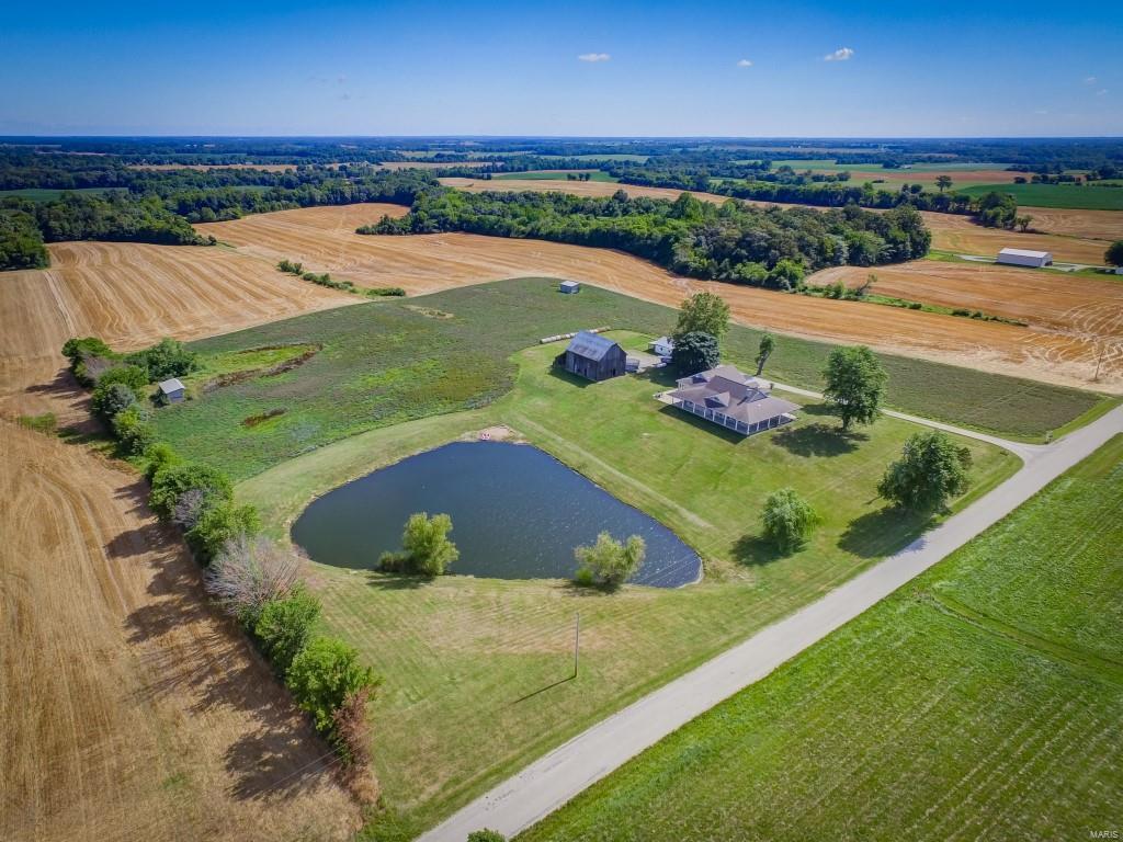 6527 Crook Road Waterloo, IL 62298 - Photo 3 of 43