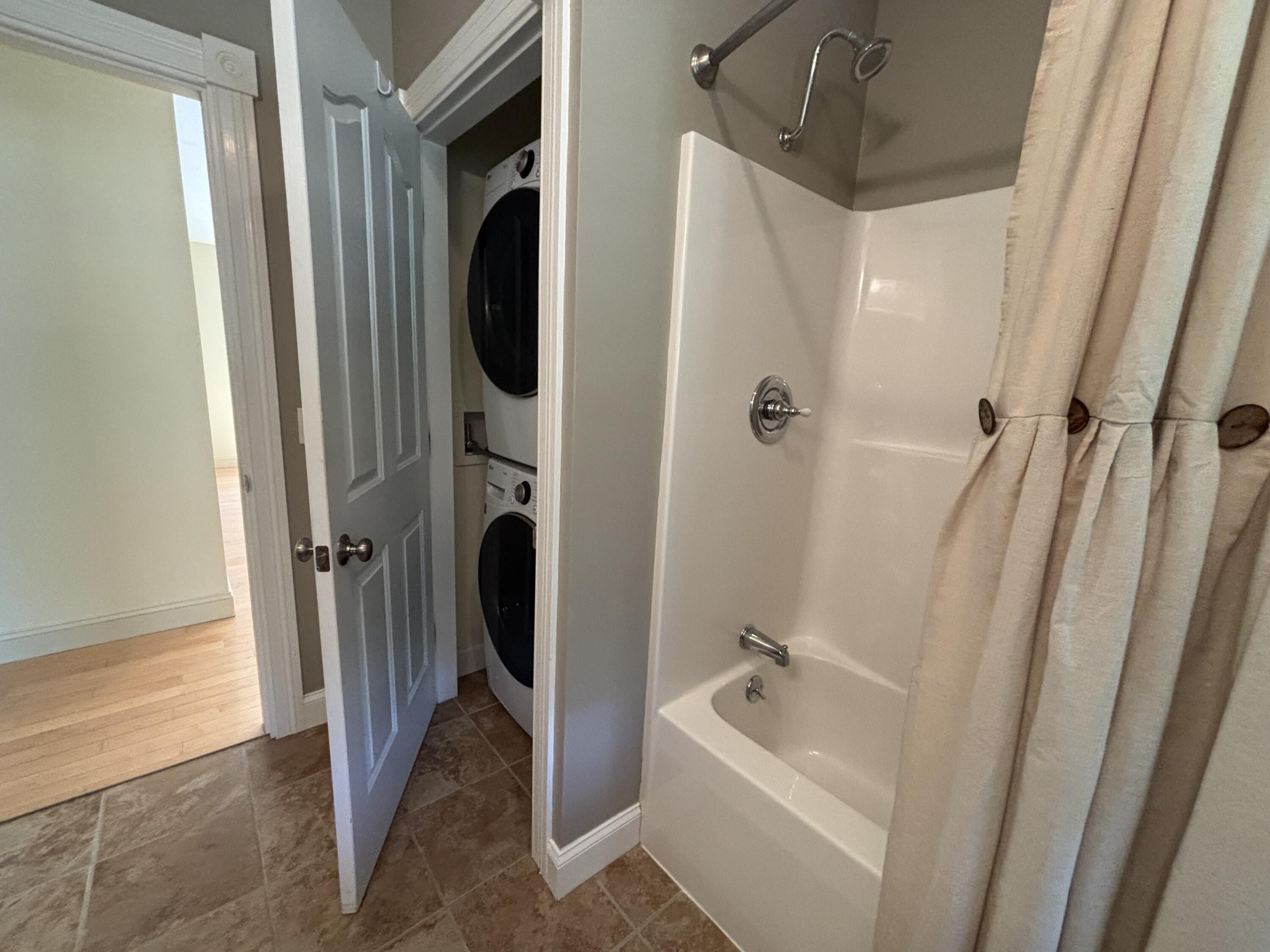 35 Highland Ridge Drive, Unit 28 Hampden, ME 04444 - Photo 21 of 36 IMG_6685