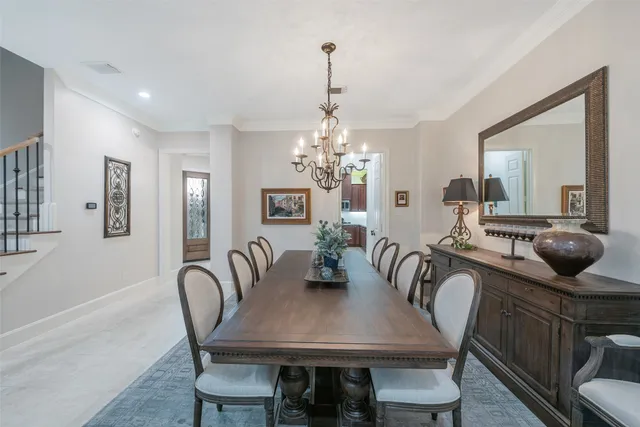 $875,000 | 2026 Elmen Street, Houston, TX 77019