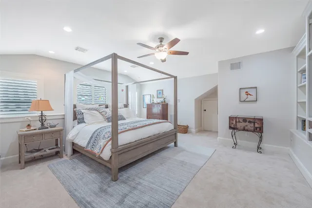 $875,000 | 2026 Elmen Street, Houston, TX 77019