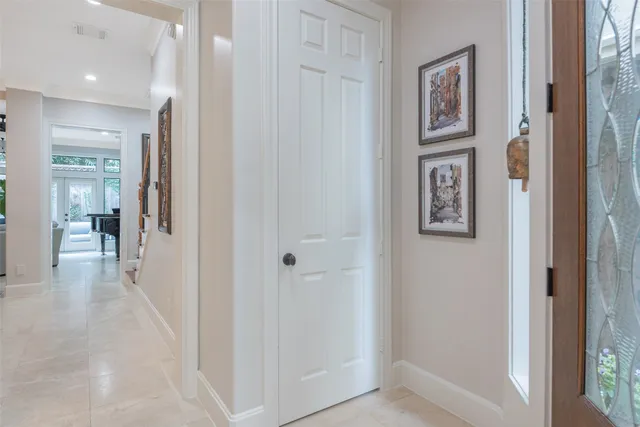 $875,000 | 2026 Elmen Street, Houston, TX 77019