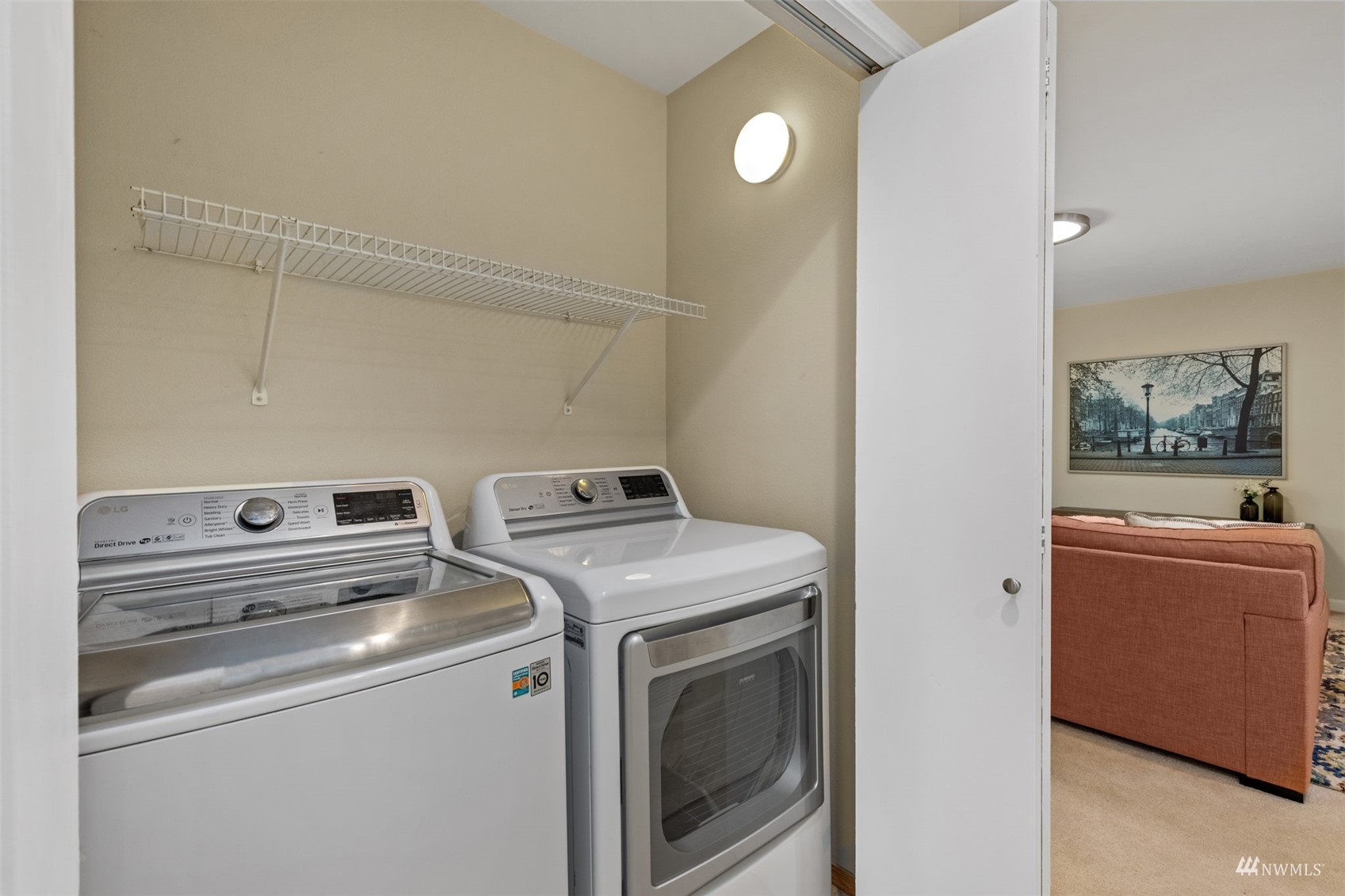 2321 Stafford Way Bothell, WA 98012 - Photo 31 of 38 a utility room with dryer and washer