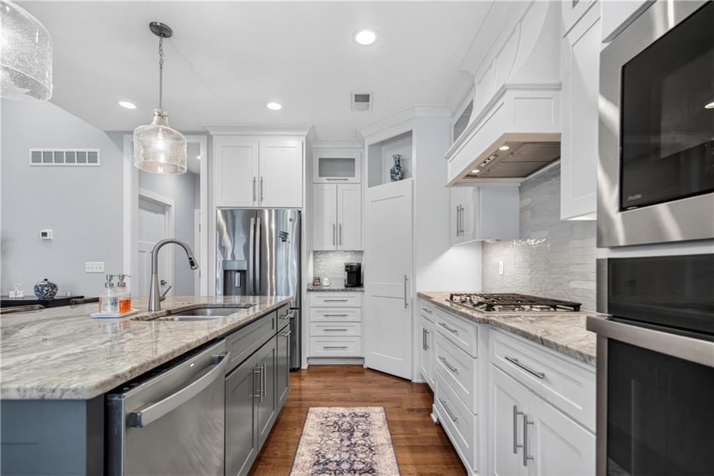 9115 Southwest 12th Street Lee's Summit, MO 64064 - Photo 18 of 50